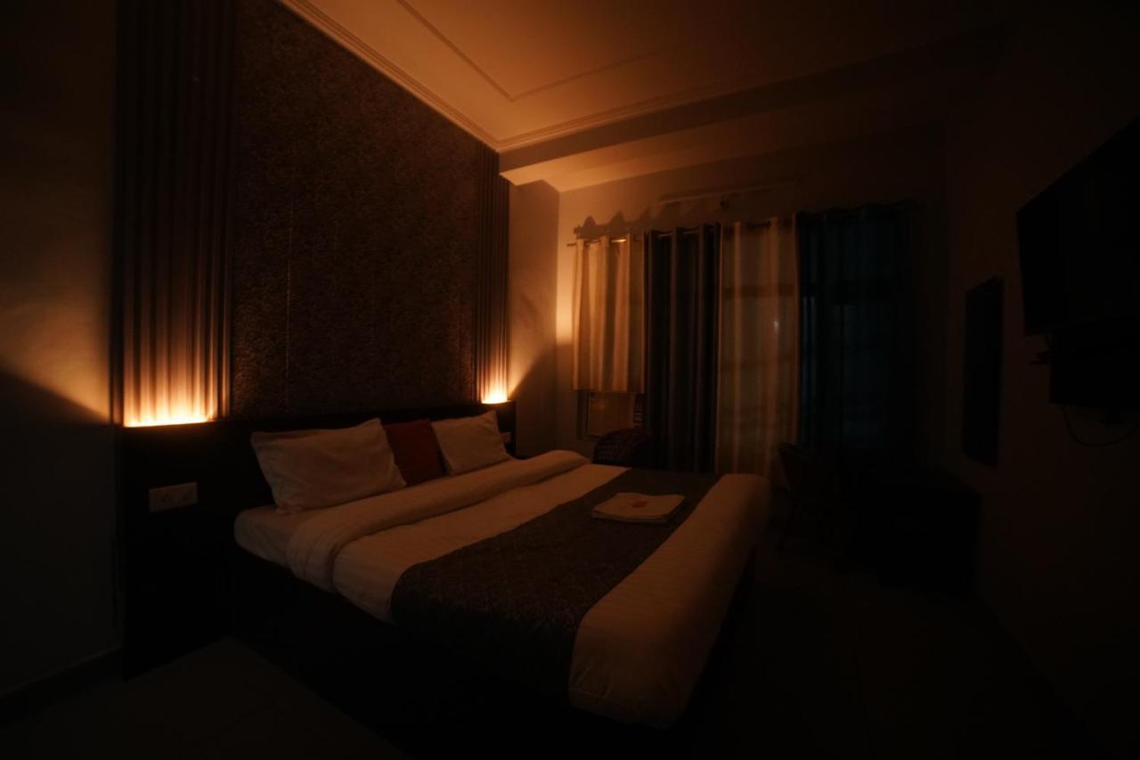 Hotel Devoy Inn By Namastexplorer Tapovan Rišikéš Pokoj fotografie